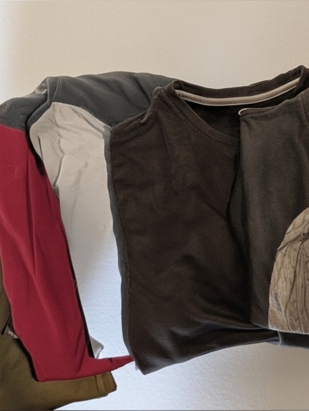 Men's Size Small/Xtra Small Shirt Bundle